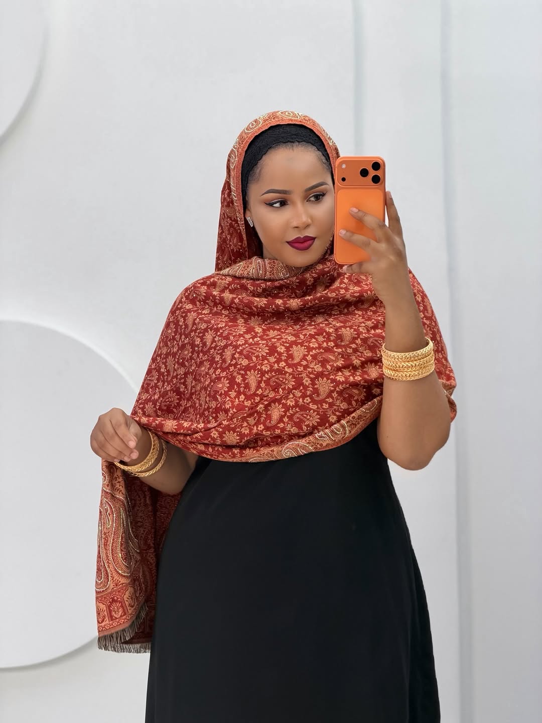 Premium Cashmere Scarves - Image 1